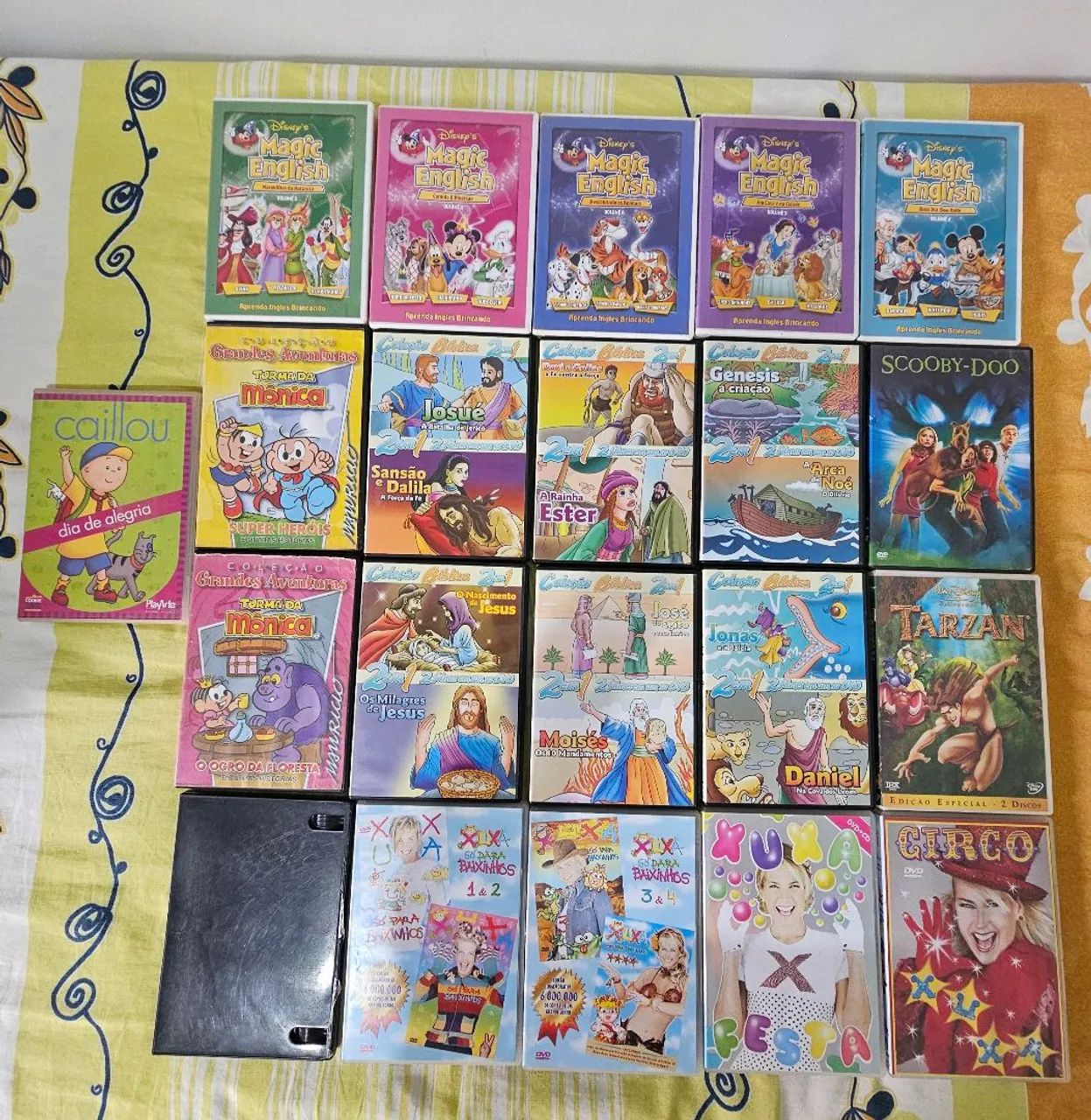 DVDS originais infantis diversos - CDs, DVDs etc - Setor