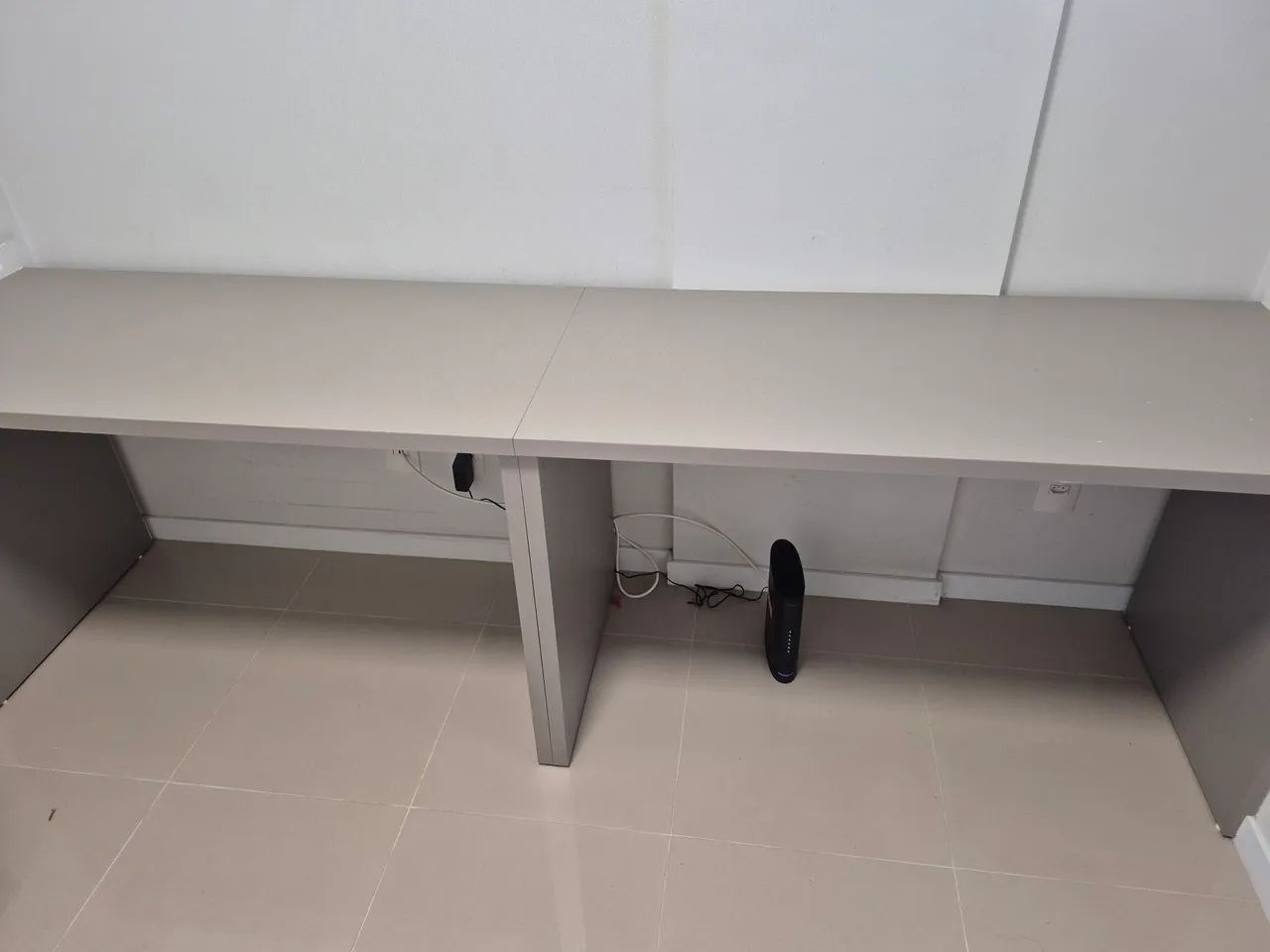 Mesa de escritório dupla