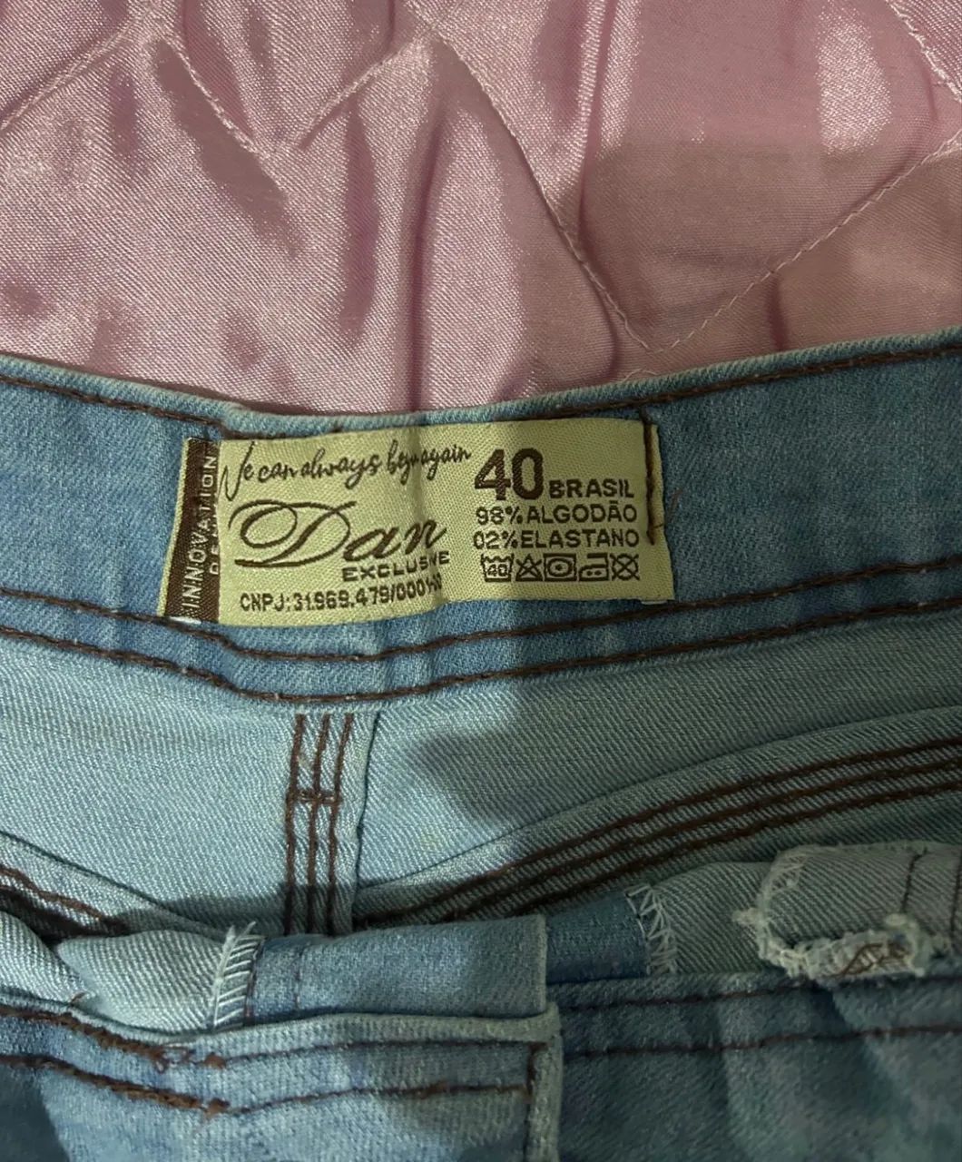 Short Jeans lavagem clara tamanho 40 - Foto 3