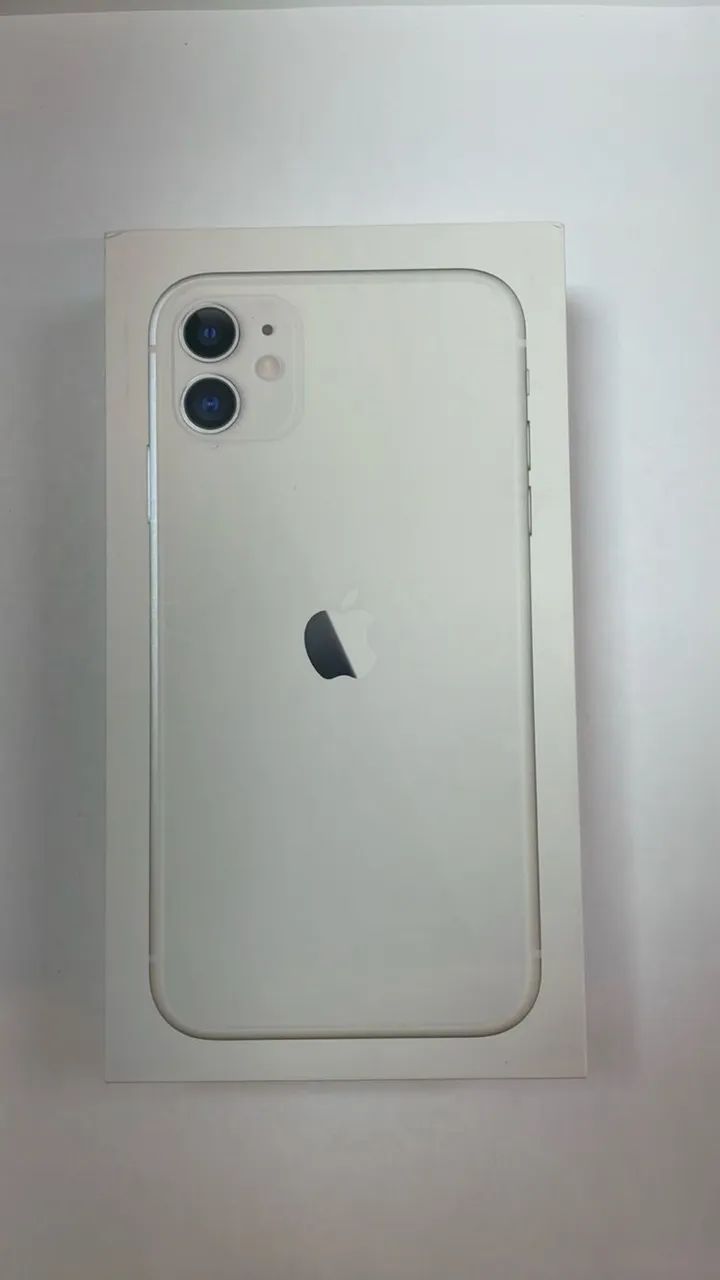 iPhone 11 na CAIXA