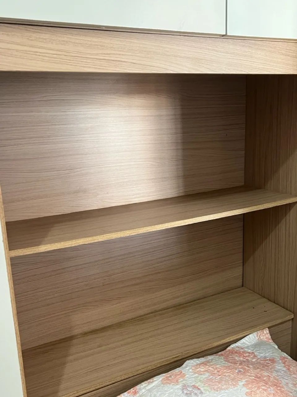 GUARDA ROUPA CONJUGADO COM CAMA - Foto 3