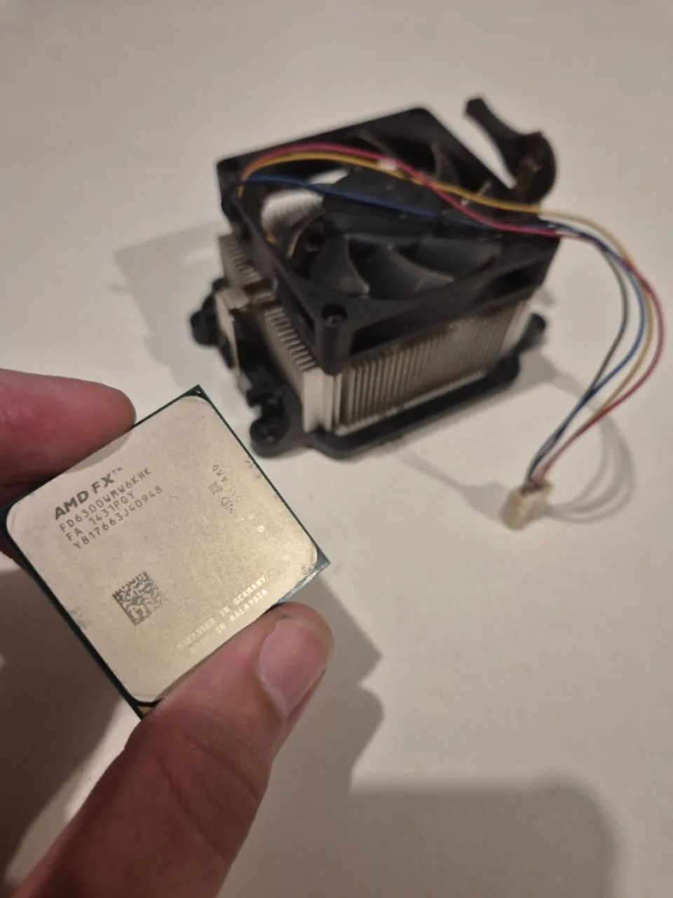 CPU AMD FX 6300 Hexa Core + Cooler Box Socket AM3+ - Foto 2