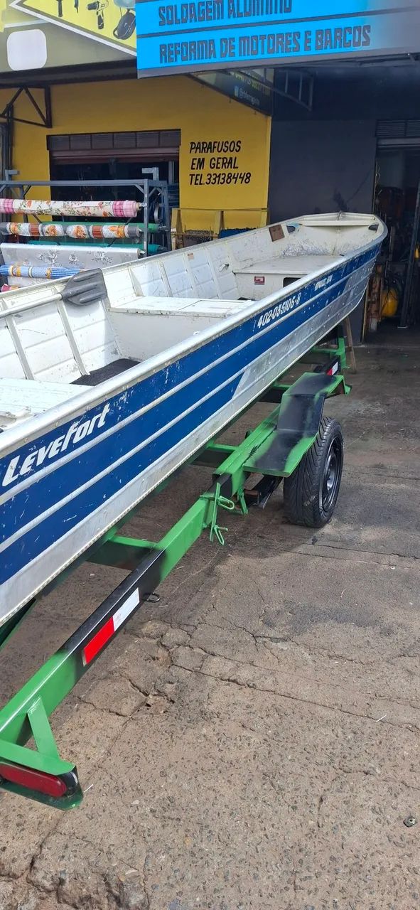 Canoa e carreta