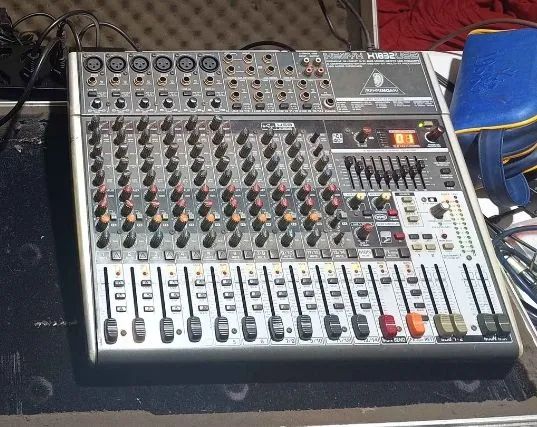 Violão e som para bandas - Foto 4