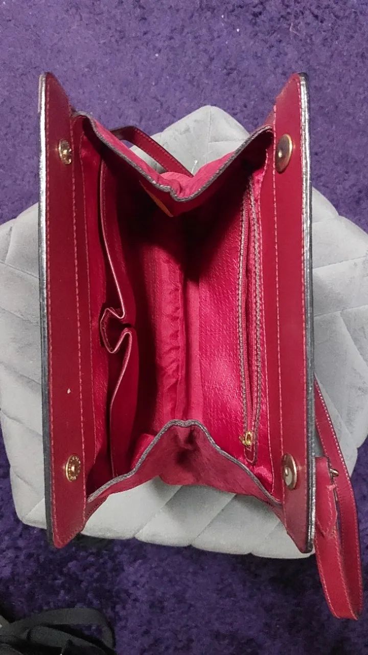 Bolsa em couro Arezzo semi nova - Foto 4