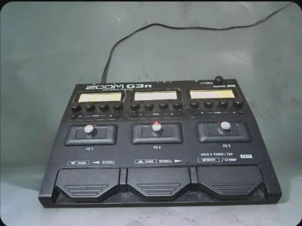 Pedaleira Zoom G3n + Fonte Original (Impecável - Funcionando 100