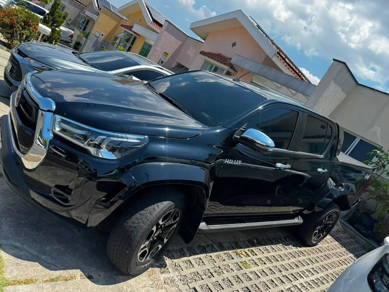 Toyota Hilux Hilux CD SRX 4x4 2.8 TDI 16V Diesel Aut. 2025