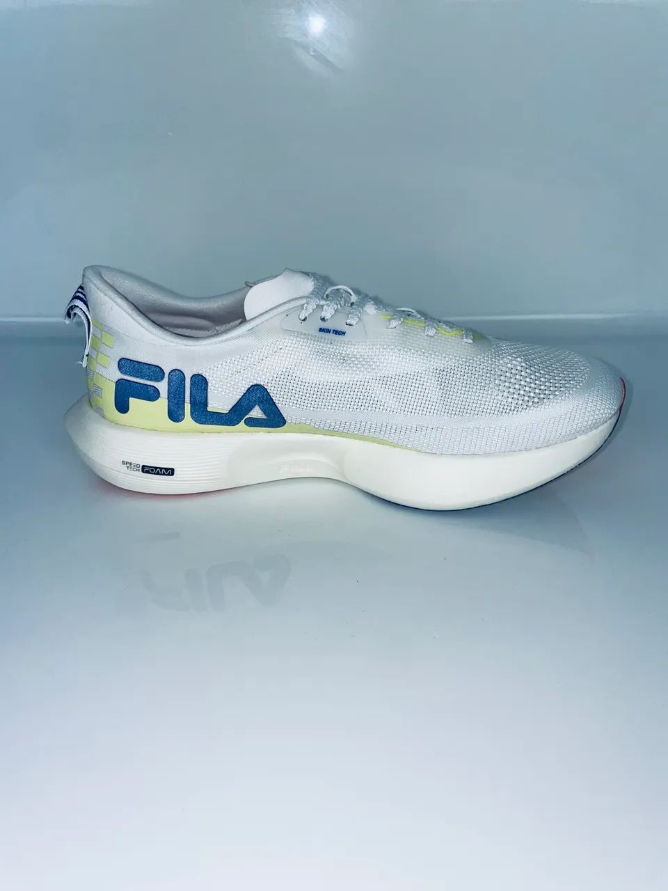 Tênis Fila KR7 Pro