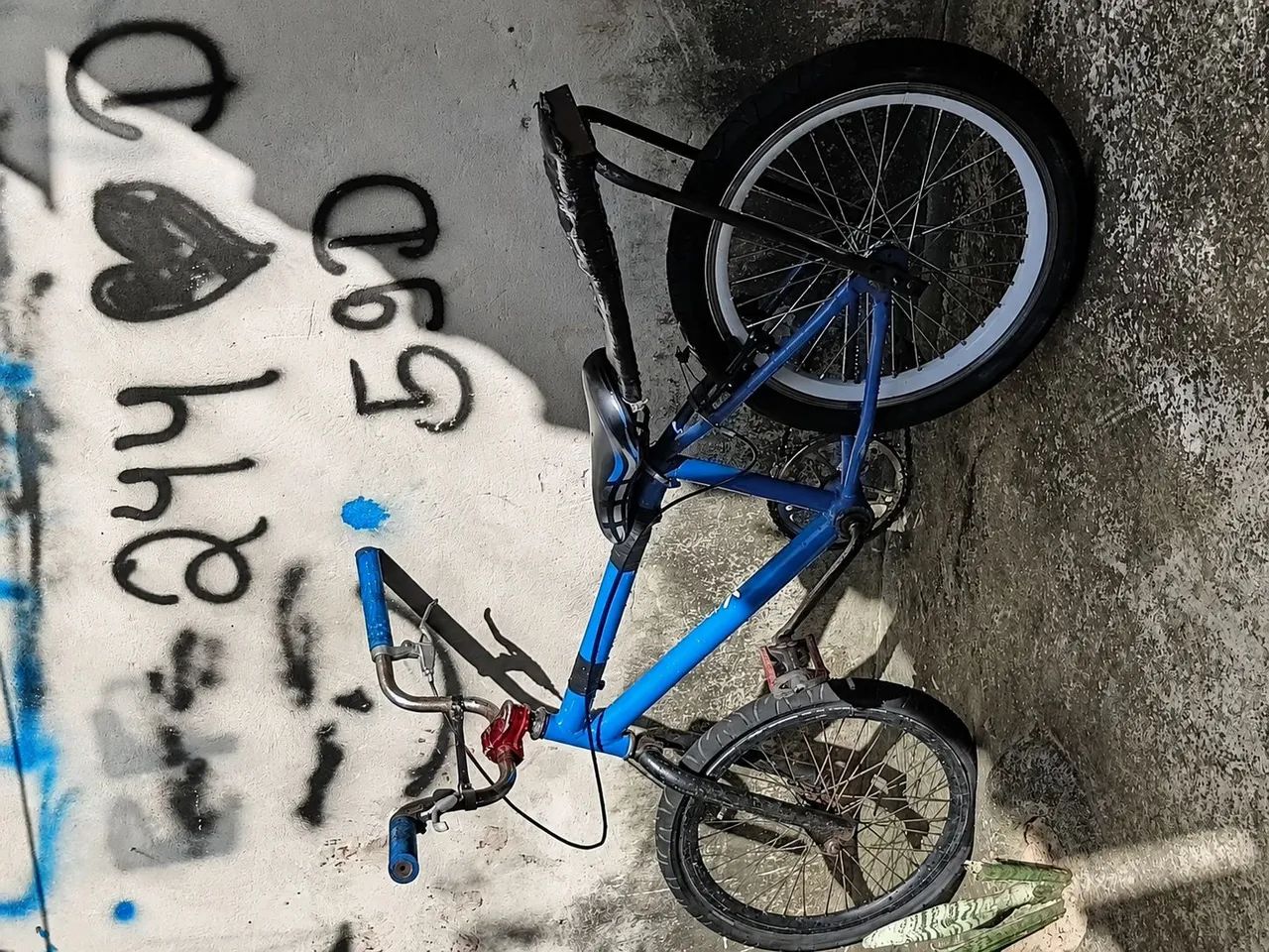 Vendo bicicleta aro 20 estilo bh 200 - Foto 3