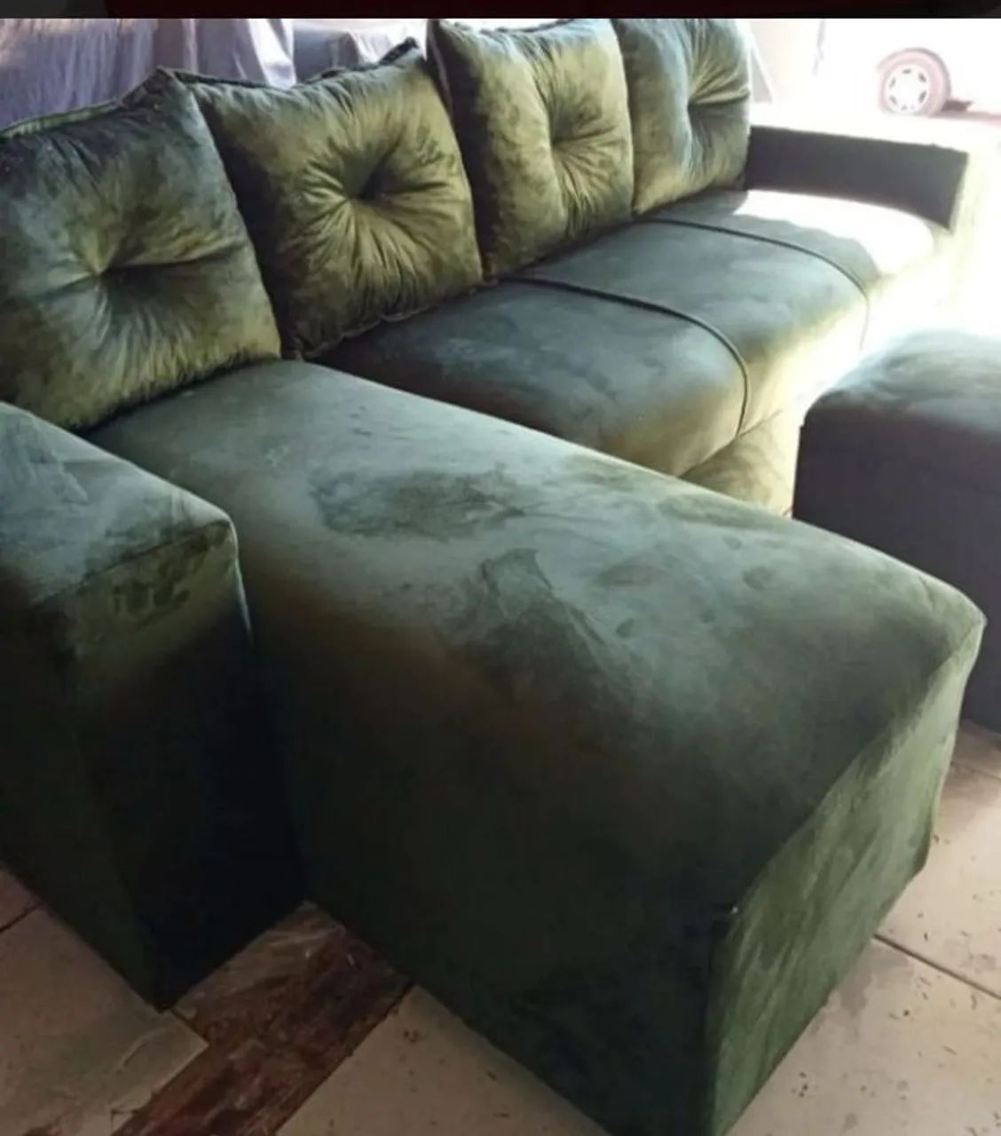 Sofás perfeitos de 4 lugares com as almofadas soltas design confortável para relaxar  - Foto 4