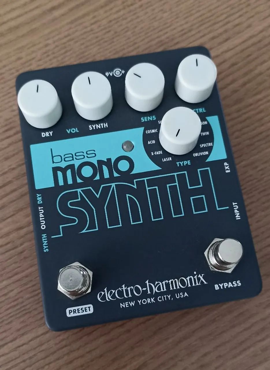Pedal bass mono synth electro harmonix - Instrumentos musicais