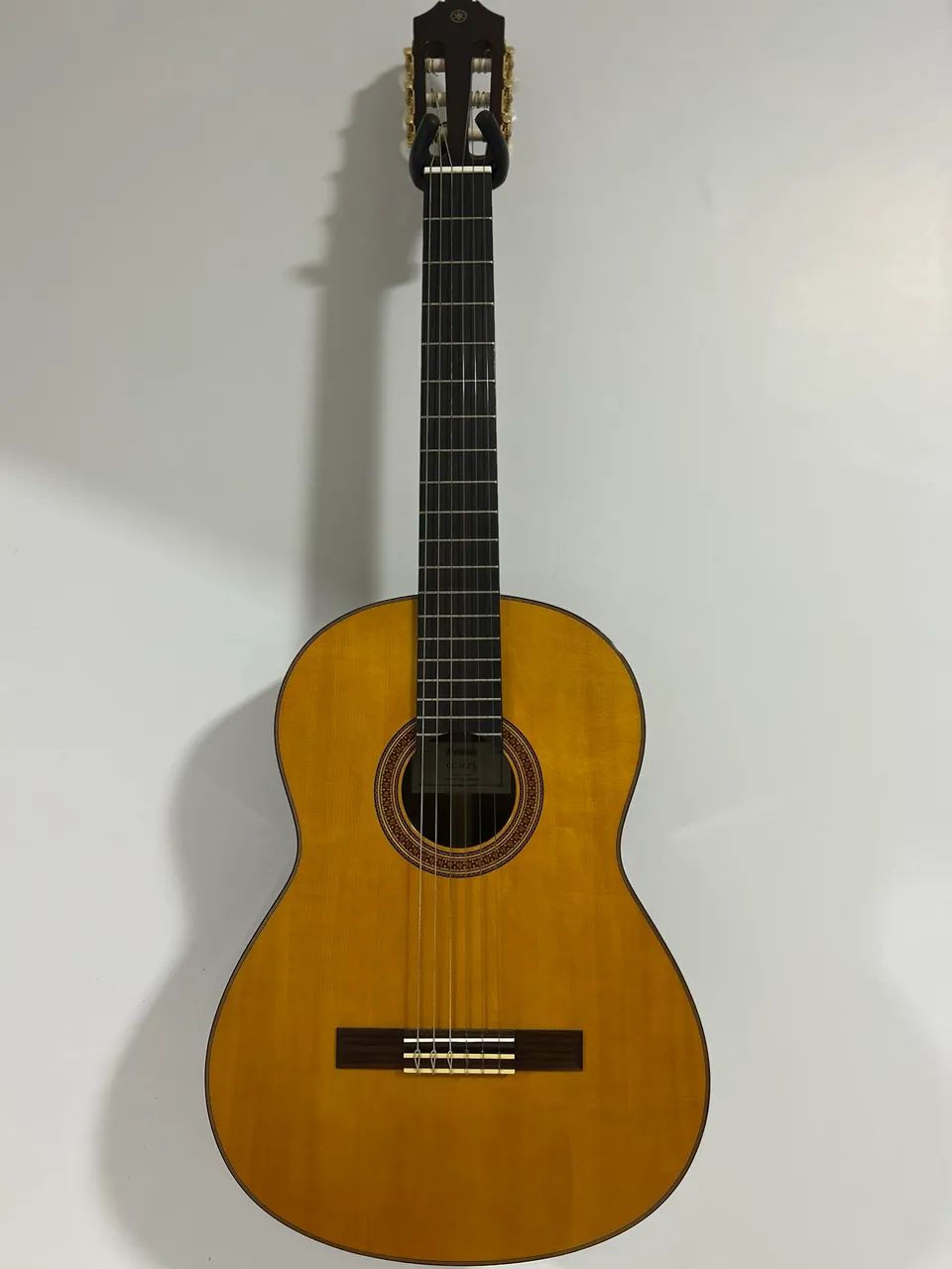 Violão yamanha nylon  - Foto 4