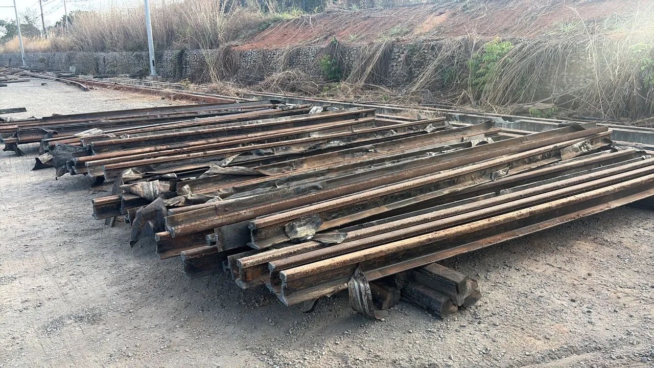 Vende-se trilhos  - Foto 5