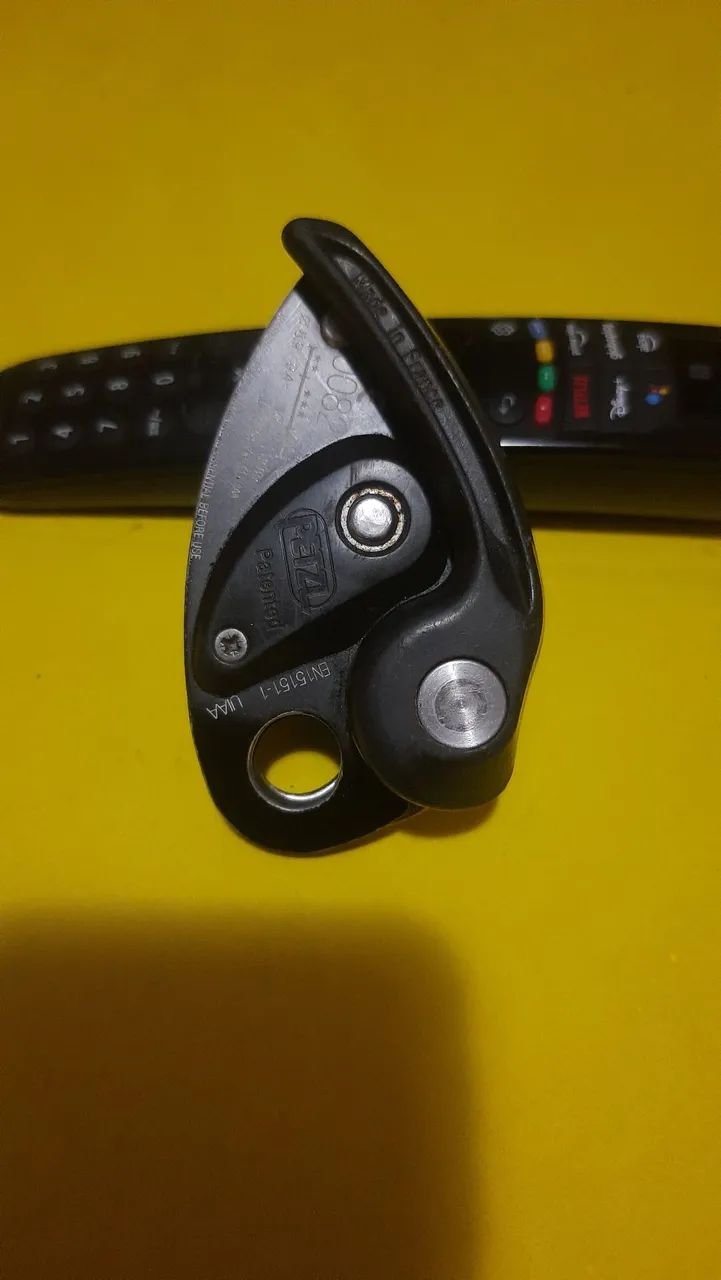 Grigri 2 Petzl Escalada  - Foto 3