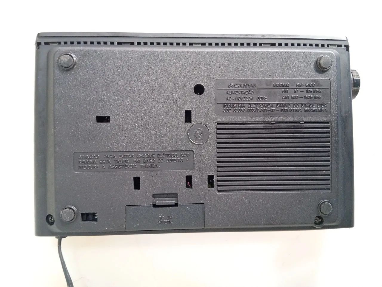 rádio relógio sanyo rm-6100 - Foto 5