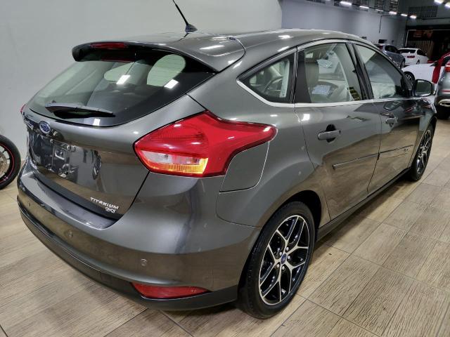 Focus titanium hatch 2016 c/44.000km automático. léo careta veículos - Foto 17