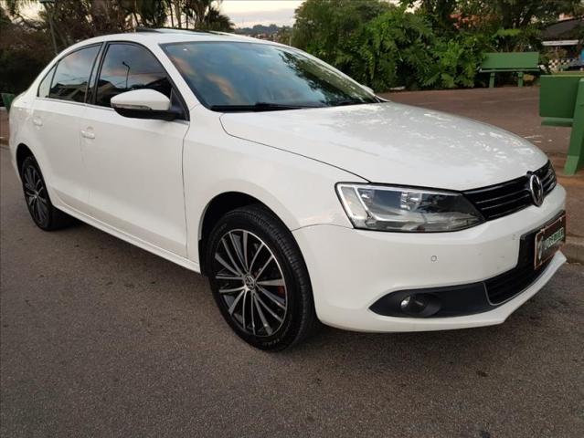 Volkswagen Jetta 2.0 Tsi Highline 200cv - Foto 2