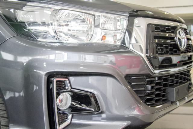 TOYOTA HILUX CD DSL 4X4 SRV AT 19/20 - Foto 12