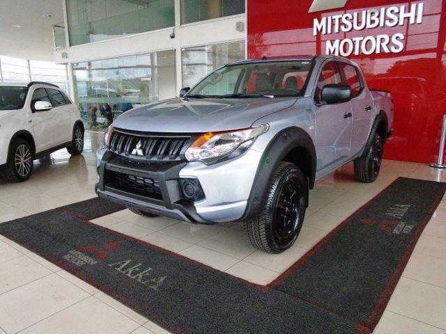 L200 TRITON SPORT GLX 2.4 CD DIESEL MEC. zero Km