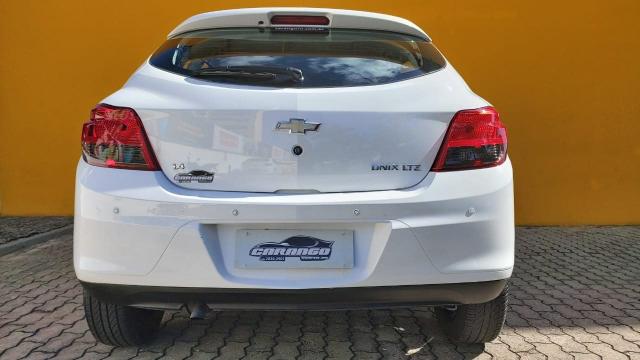 CHEVROLET ONIX 2012/2013 1.4 MPFI LTZ 8V FLEX 4P MANUAL - Foto 6