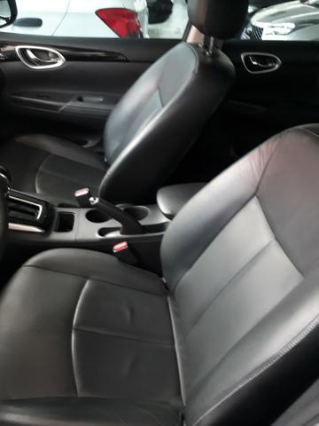 Sentra 12 mil km confira IPVA 2020 grátis - Foto 9
