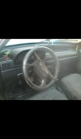 Vendo Fiat uno 96 motor 1.0 top. econômico - Foto 3