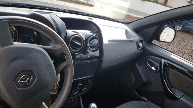 Duster Dynamique 2017, Baixa km, kit multimídia com GPS, câmera de ré - Foto 7