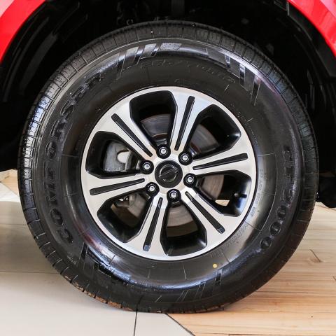 NISSAN FRONTIER 2017/2017 2.3 16V TURBO DIESEL LE CD 4X4 AUTOMÁTICO - Foto 8