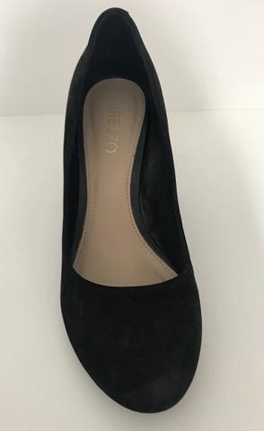 Peep Toe Arezzo 33