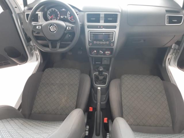 VOLKSWAGEN FOX 1.0 MPI TRENDLINE 12V 2017 - Foto 8