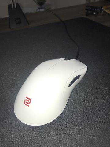 Mouse Zowie FK1 WHITE