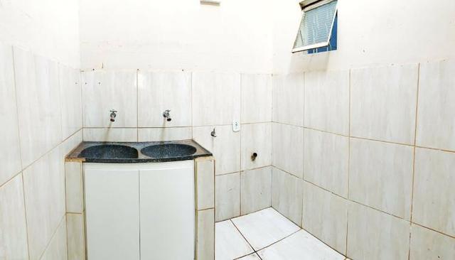 QR 602 vendo casa em Samambaia, escriturada, confira! - Foto 4