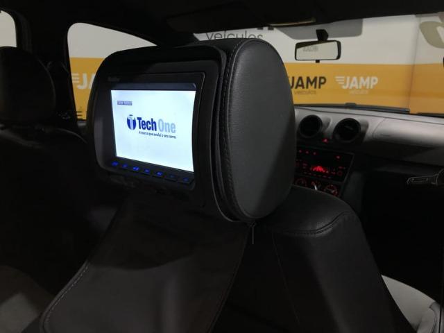 Volkswagen Voyage Evidence 1.6 Flex Mecânico 2015 - Foto 16