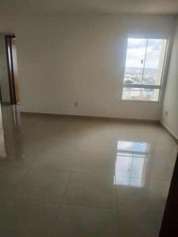 Alugo Apartamento 2 quartos sendo uma suíte 2 vagas de garagem em condomínio fechado - Foto 6