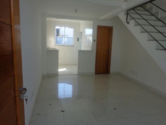 Casa individual no bairro Jaqueline, próximo ao shopping estação BH