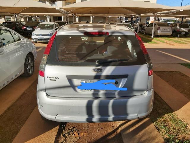 Vendo Ford fiesta 1.0 conpretao * - Foto 5