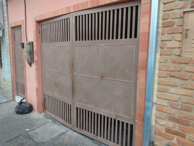 Portão garagem e social. - Foto 6