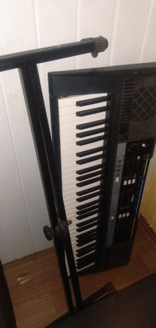 Teclado Yamaha - Foto 2