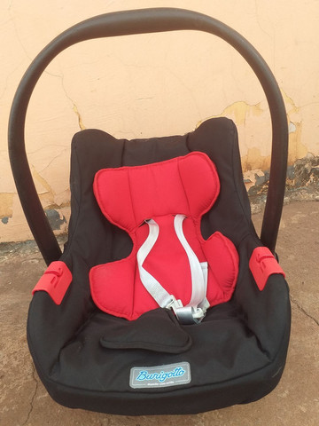 Carrinho de paseo andador e BB conforto vendo os três - Foto 3
