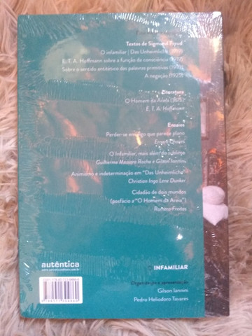 Freud-O Infamiliar - Foto 2