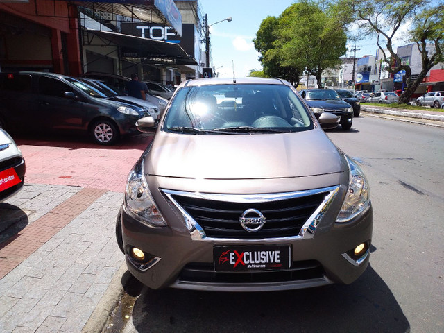 Versa 1.6 SL 2018/2018 automático muito novo com 4 pneus novos Goodyear - Foto 14