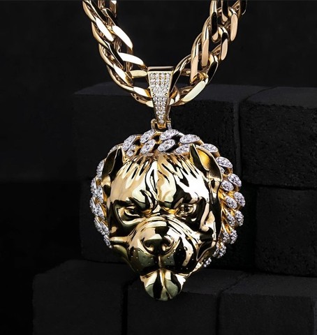 Pingente em Ouro e Diamantes