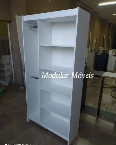 Prateleiras com Cabideiro Duplo na Lateral - Foto 2