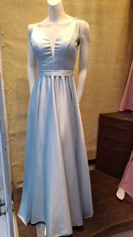 Vestido de Festa Debutante Azul Serenity Longo Bordado Cinderela Aluguel -  Closet - Locação e Venda de Roupas para Festa