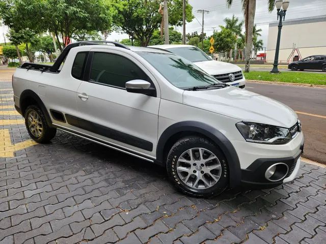 VW - VolksWagen Saveiro - CROSS 1.6 T.Flex 16V CD - 2015/2015 - Paranavaí -  PR