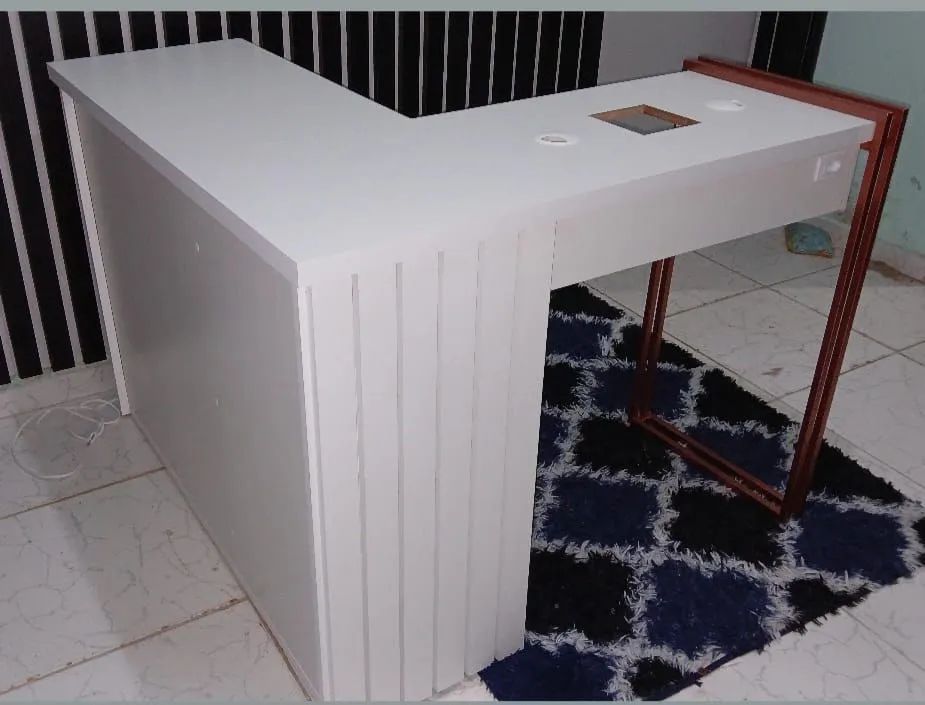 Mesa em L para manicure  - Foto 3