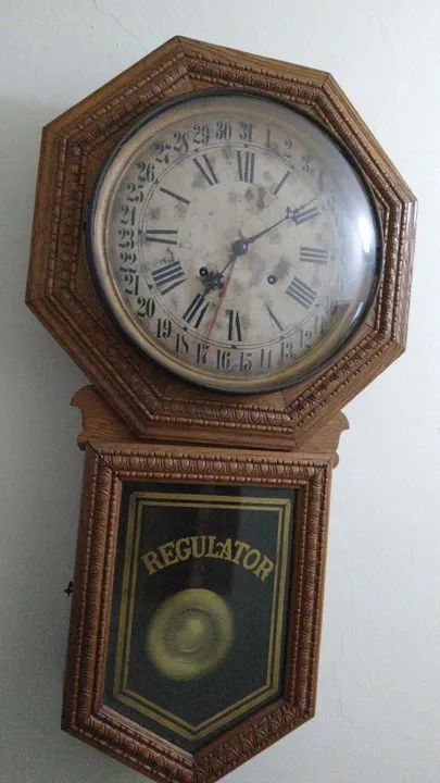 Antigo relógio americano Regulator