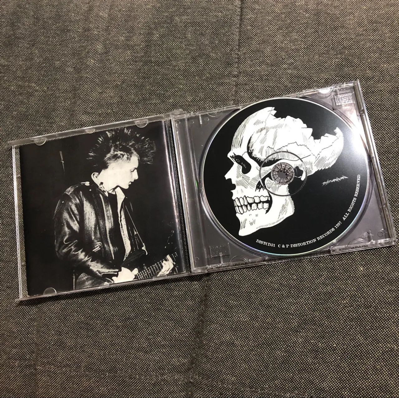 Cd The Shitlickers - 1982 Original Importado Raro Punk Sueco - Foto 3