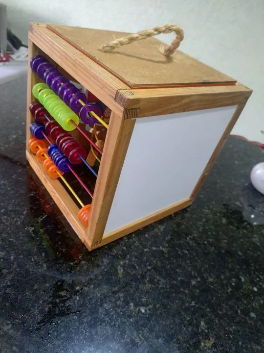 Brinquedo Educativo de Madeira aramado - Diversão e Aprendizado! - Foto 4