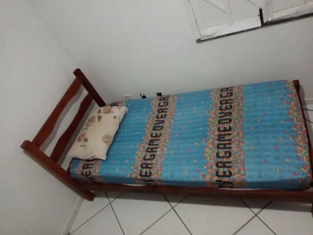 Cama de Solteiro64209945137410120
